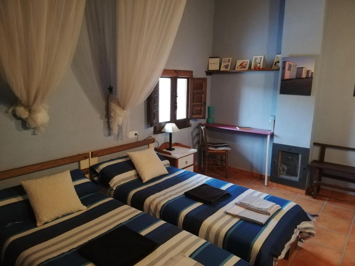 Вілла La Vieja Escuela Fuentes de Rubielos Екстер'єр фото